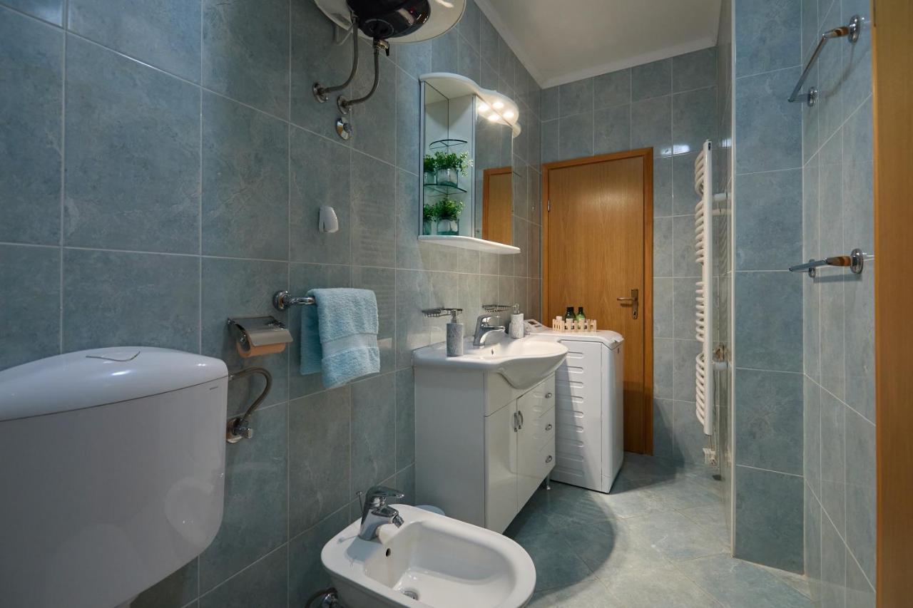 Apartman Ani Mlini Exterior foto